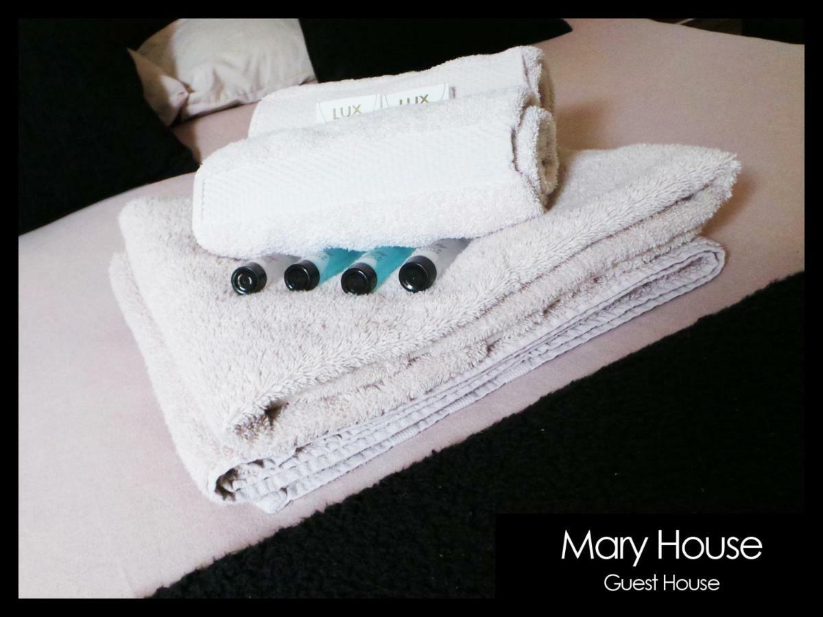 ポースコール Mary House 46 Bed & Breakfast エクステリア 写真